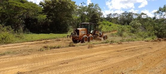 Camacã recupera estradas vicinais com apoio do Governo do Estado