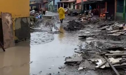 Moradores do bairro Urbis IV, devastado pela enchente, temem ficar fora de projeto social da prefeitura