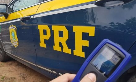 PRF BA: acidente matou uma pessoa e deixou mais duas gravemente feridas; motorista foi preso