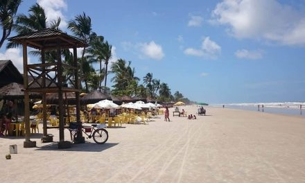 CVR Costa do Cacau orienta sobre práticas sustentáveis no litoral durante o verão