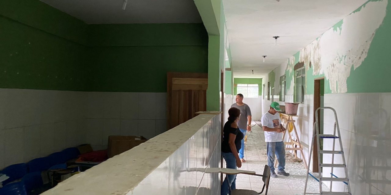 Escolas da sede e da zona rural de Itacaré passam por reforma