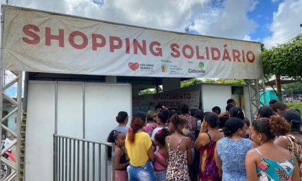 Shopping Solidário: Câmara distribui mais de 9 mil itens no Salobrinho