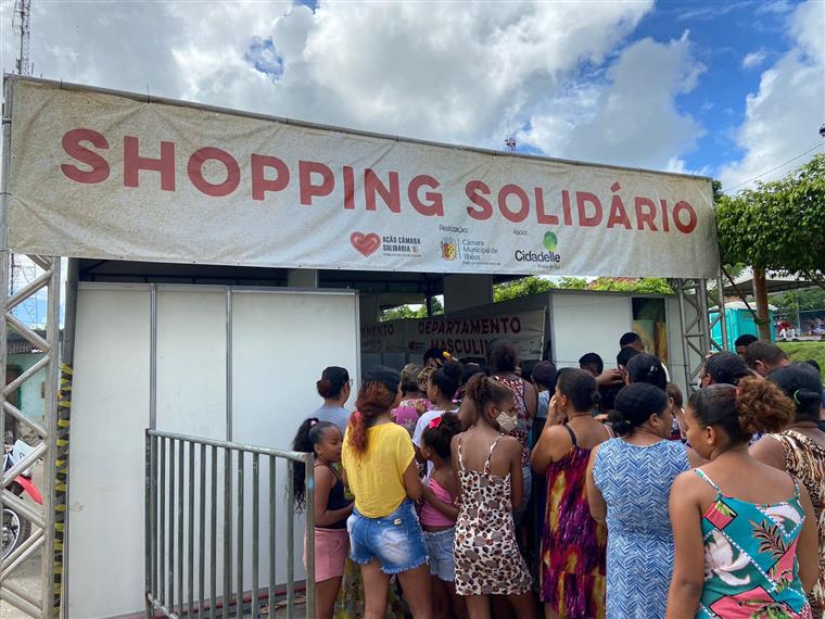 Shopping Solidário: Câmara distribui mais de 9 mil itens no Salobrinho