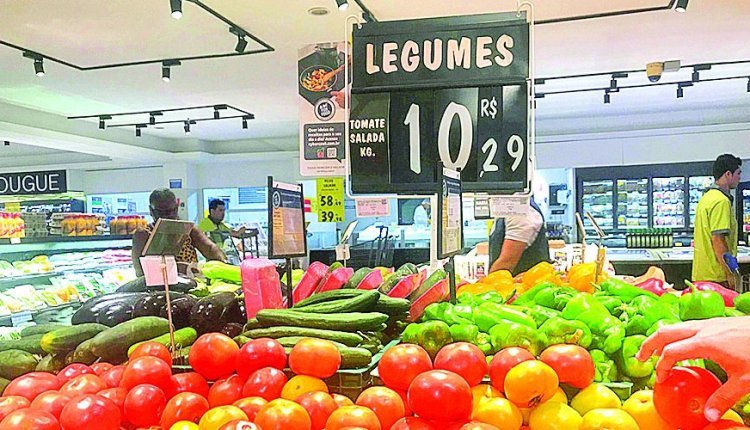 Preço dos alimentos dispara, com maior inflação em seis anos