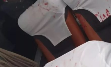 Suspeitos de participar de ataque ao ônibus do Bahia se apresentam em delegacia de Salvador