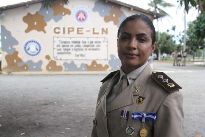 Conheça a primeira mulher a comandar uma Cipe da Polícia Militar