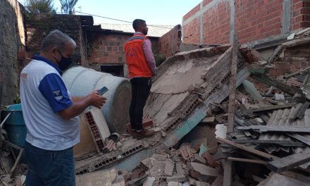 Itabuna: Imóvel que desabou atingindo casas vizinhas vai ser demolido pela prefeitura