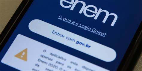 Solicitação de isenção no ENEM 2022 começa na próxima segunda