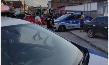 Vice-diretor de colégio estadual é morto a facadas em Santa Cruz da Vitória