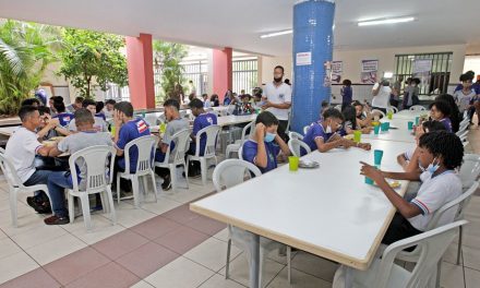 Com investimento de R$ 233 milhões para 2022, alimentação escolar é ampliada na rede estadual