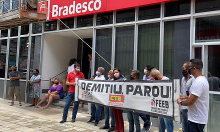 Ilhéus: Após protesto de sindicato, Bradesco anula demissão de funcionária