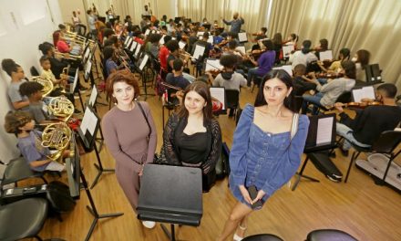 Ajuda humanitária: jovens ucranianas são acolhidas pelos Núcleos Estaduais de Orquestras da Bahia