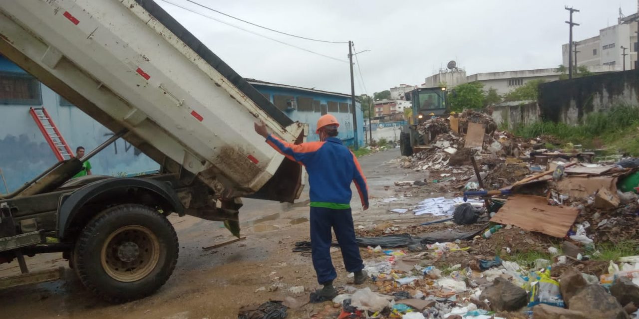 Prefeitura remove mais de 30 toneladas de lixo de pontos viciados em Itabuna