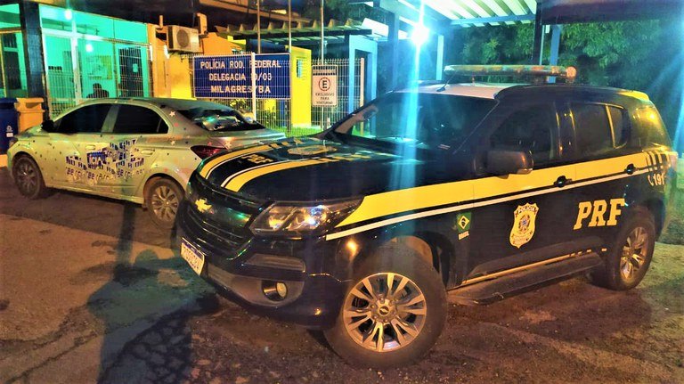 Carro anunciado em rifa é aprendido na BR-116 com caracteres adulterados e placas clonadas