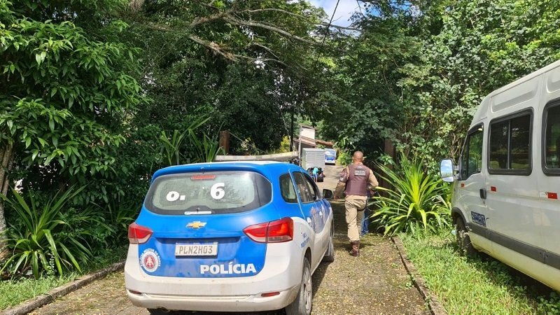 Itabuna: assaltantes invadem chácara de empresário, matam caseiro e roubam carro