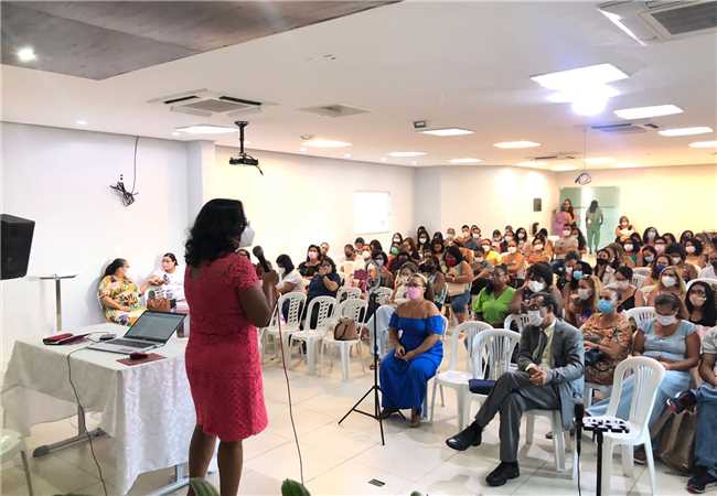 Secretaria de Educação inicia 2ª etapa da Formação Continuada de professores da rede municipal de Ilhéus