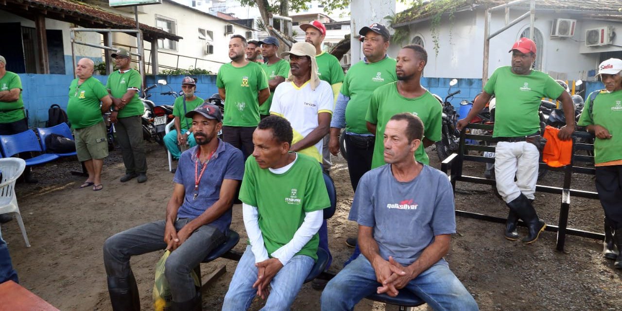 Dia do Gari: Prefeitura homenageia trabalhadores da limpeza pública em Itabuna