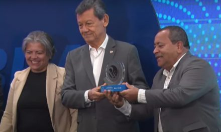 Prefeito de Itacaré vence o Prêmio Sebrae Prefeito Empreendedor – Edição BA