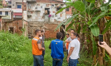 SIURB e Defesa Civil visitoriam imóveis em situação de risco no Bairro São Pedro