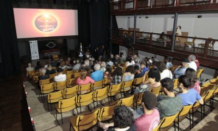 Governo baiano promove sessão itinerante de cinema em diversos municípios do estado
