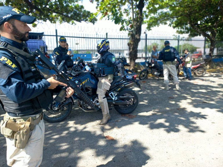 Bahia: PRF apreende quase 50 veículos durante operação Cavalo de Aço