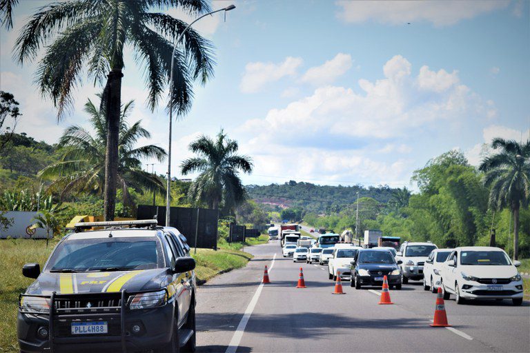 Vai pegar a estrada no São João? Confira as dicas da PRF para fazer uma viagem tranquila e segura