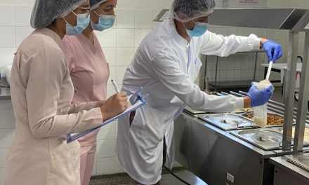 Análise microbiológica de alimentos do Hospital de Base de Itabuna está em conformidade com a legislação vigente