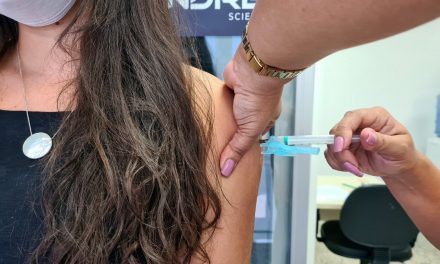 São João: Bahia acelera a vacinação contra a Covid-19 e durante festejos vai distribuir um milhão de preservativos