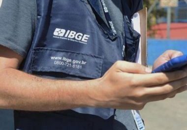 Candidatos classificados para recenseadores do IBGE devem apresentar documentos até esta sexta-feira