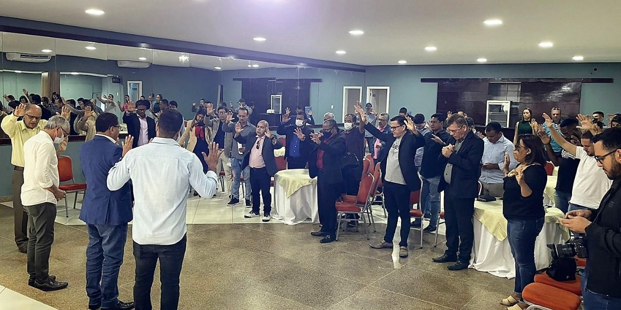 “Celebra Itabuna”: Augusto Castro discute programação do evento com líderes evangélicos