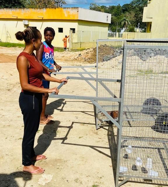 CVR Costa do Cacau entrega equipamentos para coleta seletiva em Itajuípe