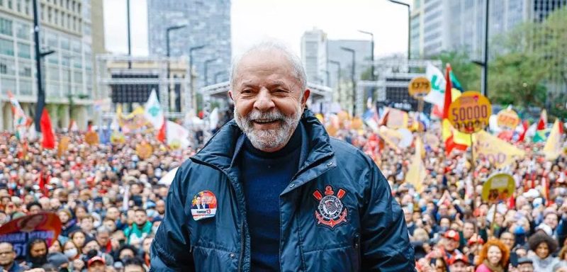 Lula tem 45% contra 36% de Bolsonaro na nova pesquisa BTG/FSB