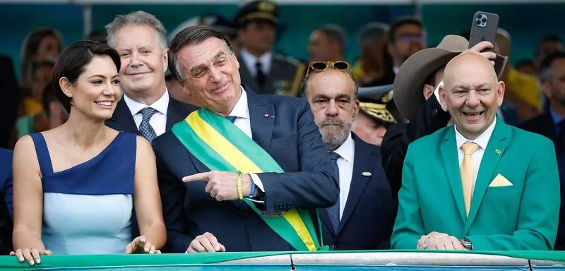 Especialistas em direito eleitoral confirmam: Bolsonaro cometeu crimes no 7 de setembro