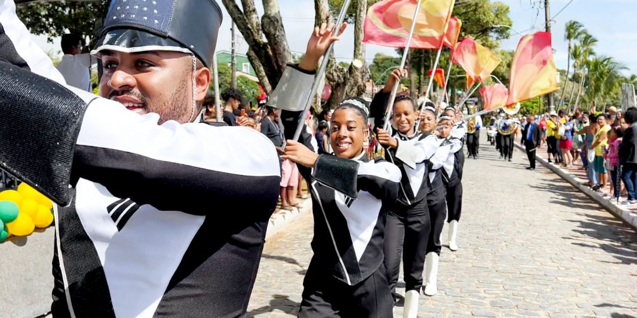 Itacaré realiza tradicional desfile em comemoração ao bicentenário da Independência do Brasil