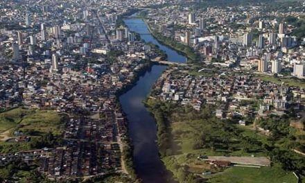Itabuna: Emasa começa a normalizar o abastecimento de água nas regiões afetadas por rompimento de adutoras
