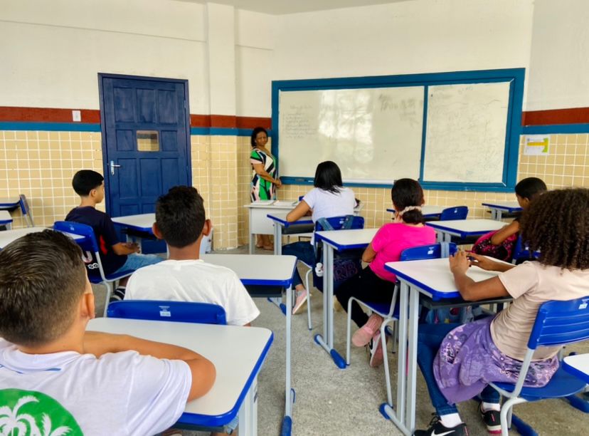 Mais quatro escolares da Rede Municipal iniciam aula presencial em Itabuna