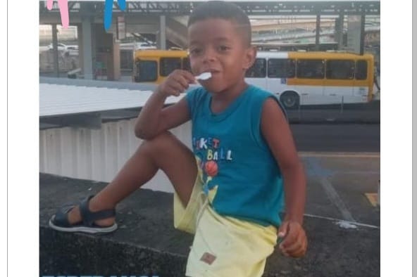 Criança de Itabuna com suspeita de câncer no olho precisa de ajuda para ir à Salvador fazer exames e cirurgia
