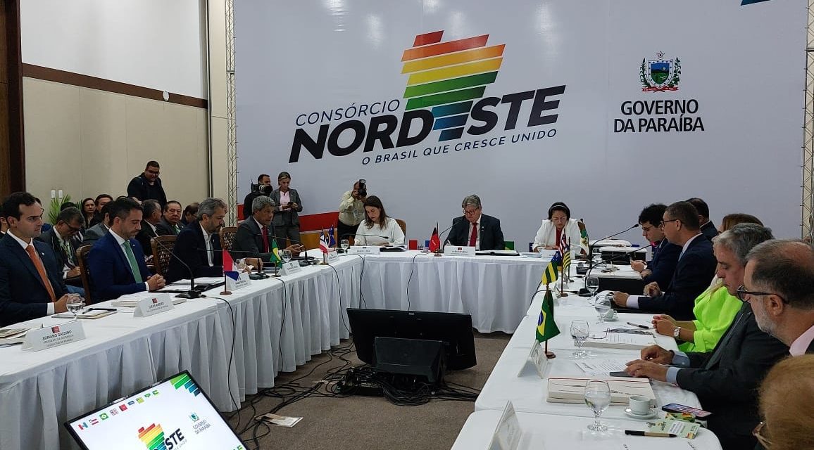 Na Paraíba, Jerônimo Rodrigues participa de reunião do Consórcio Nordeste e aponta prioridades para investimentos federais na região