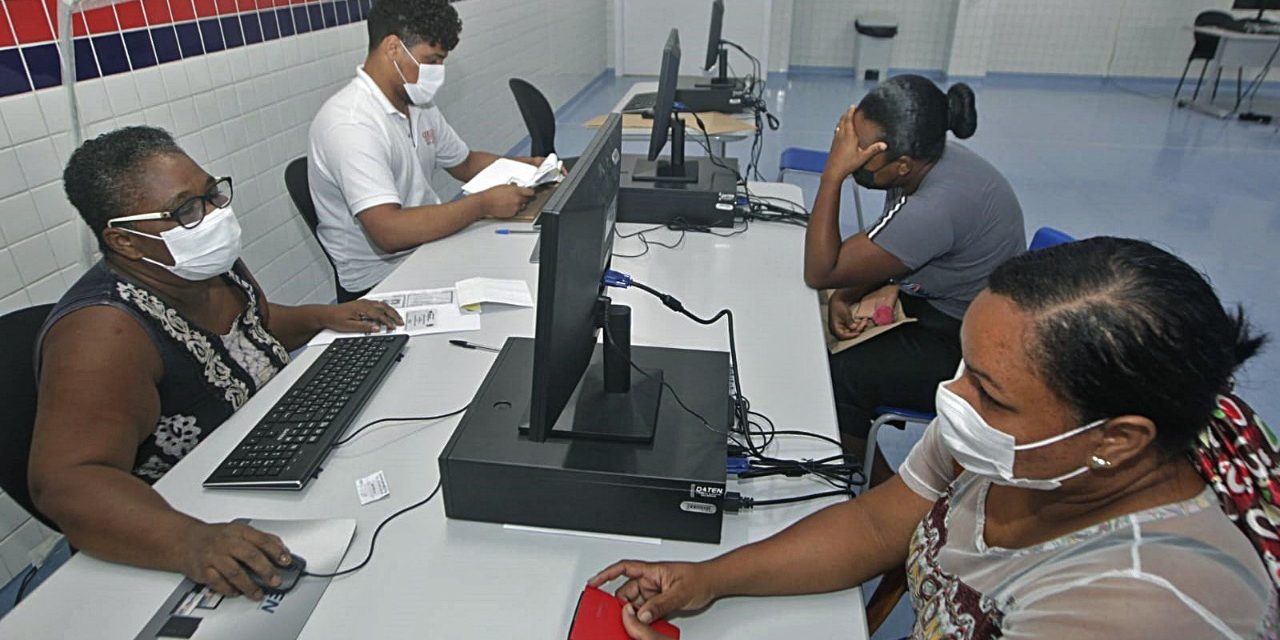 Rede estadual de ensino disponibiliza espaços escolares para auxílio na matrícula on-line