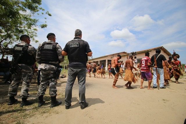 Policial militar suspeito de participação nas mortes de indígenas se entrega