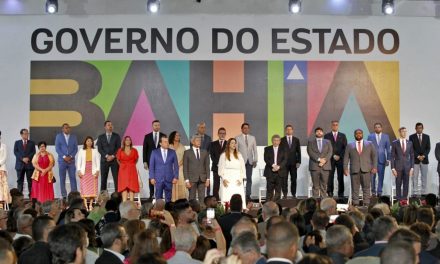 Bahia: Secretários são empossados pelo governador Jerônimo Rodrigues