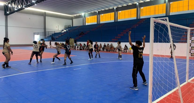 Projeto de Handebol com inscrições abertas para categorias de base em Itabuna