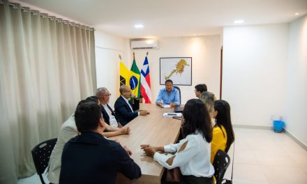 Augusto Castro assina decreto que reestrutura Procuradoria-Geral do Município