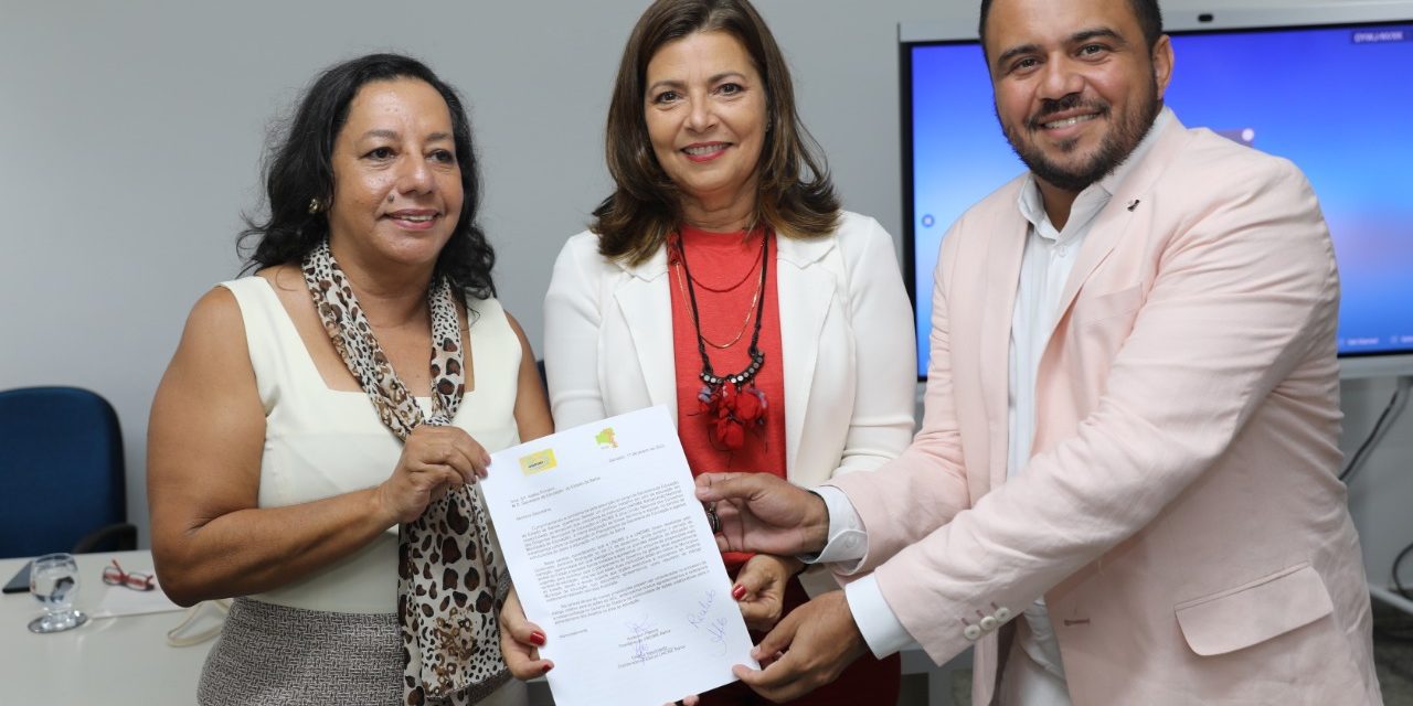 Estado e municípios discutem fortalecimento do regime de colaboração na Bahia