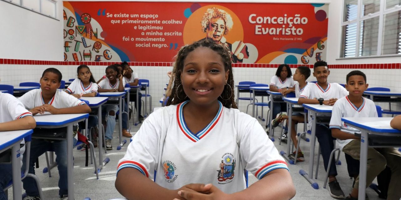 Bahia: estudantes e educadores vão em busca de alunos que estão fora da escola