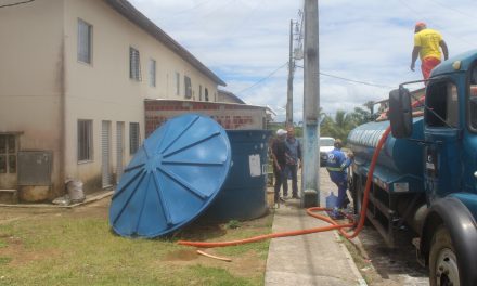 Itabuna: Caminhões-pipa reforçam o fornecimento de água devido ao rompimento de adutora