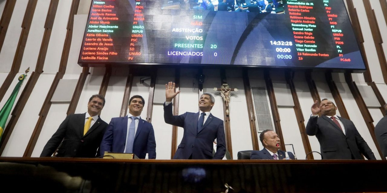 Jerônimo Rodrigues participa da posse dos deputados eleitos para a Assembleia Legislativa da Bahia
