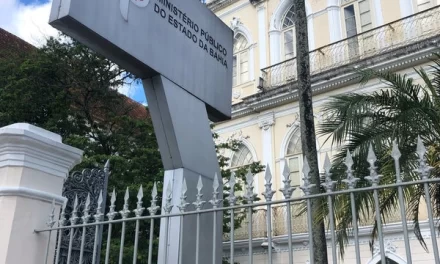 Torcida única: MP pede esclarecimentos sobre ocorrências em estádios ao Bahia, Vitória e Polícia Militar