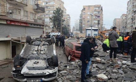 Número de mortos em terremoto na Turquia e Síria já passam de 3 mil