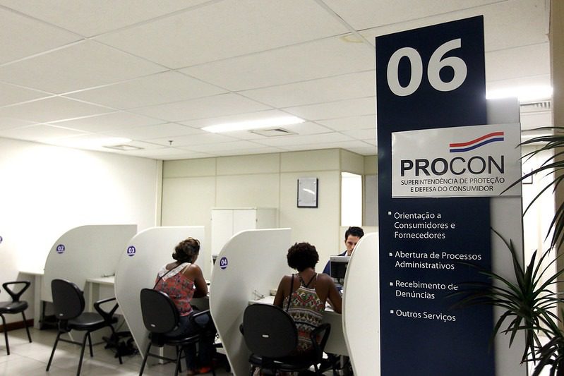 Procon-BA realiza Mutirão de Negociação de Dívidas em Semana do Consumidor